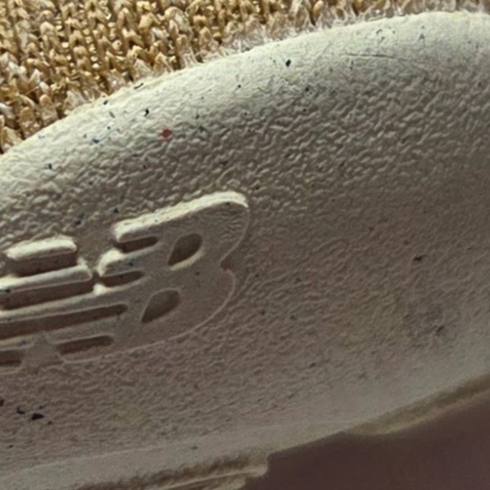New Balance Fresh Foam X 1080 v13 Tan Beige Running Shoes W1080N13 Womens 9.5 - Picture 12 of 12